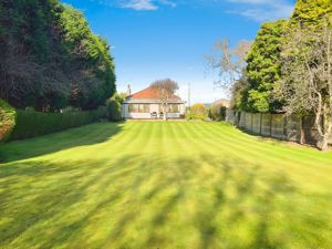 Photo 25- click for photo gallery